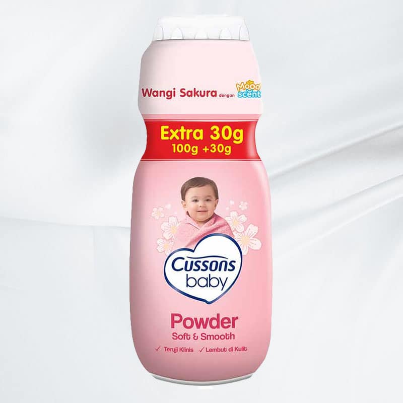 1701566078_Cussons20Baby20Powder20Soft202620Smooth2010020g.jpg Cussons Baby Powder Soft & Smooth 100 g - Gambar 1