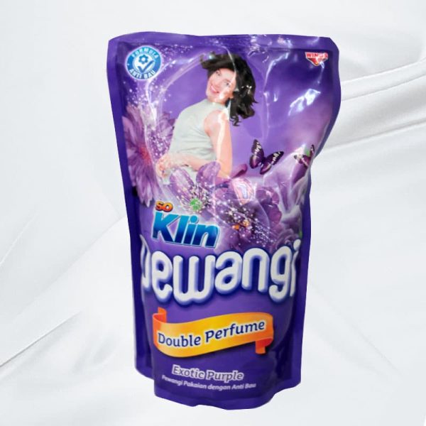 SoKlin Pewangi Exotic Purple 800ml