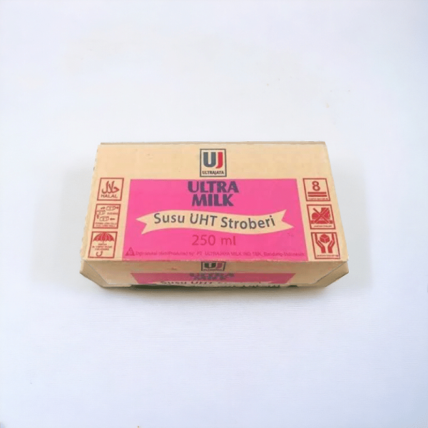 Ultra Milk Strawberry 125 mL 1 Karton